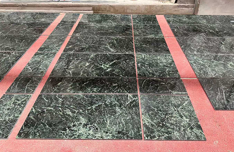 13i hunter green granite