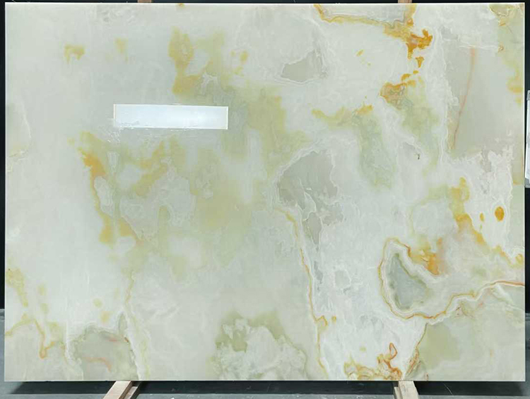 17i green onyx slab